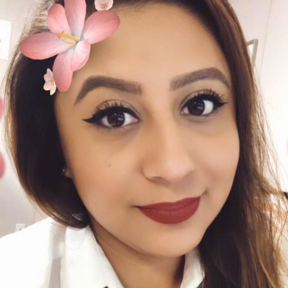 Meet your Posher, Rocio